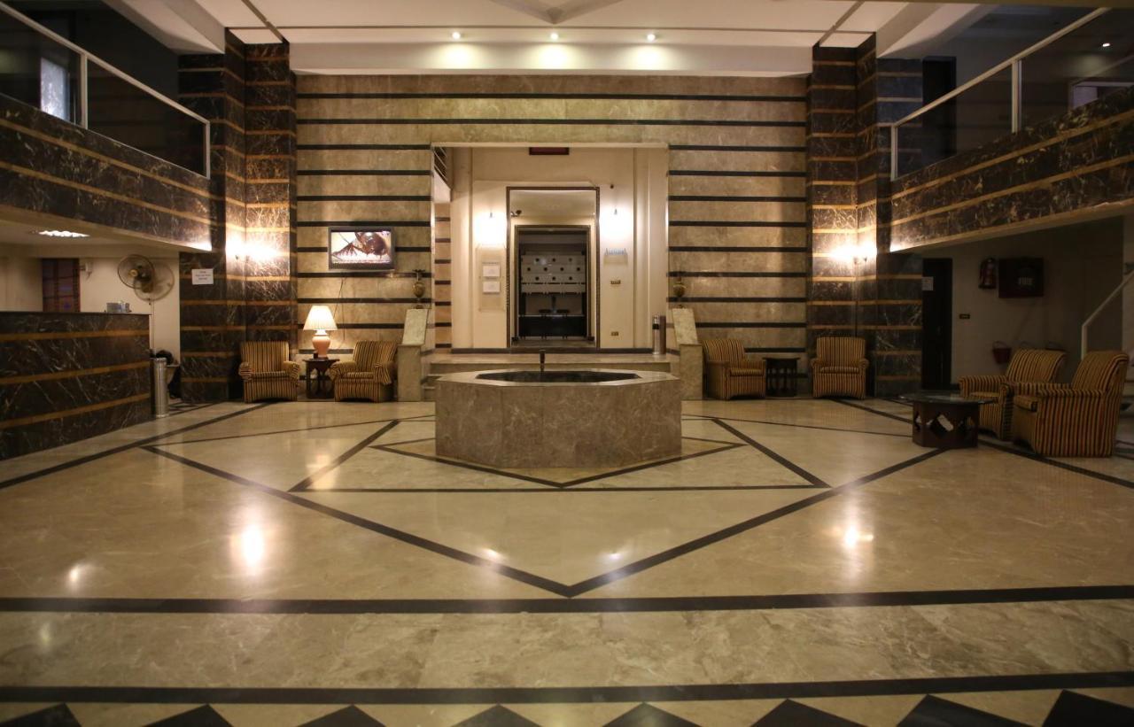 Carlton Tower Hotel Λαχόρη Εξωτερικό φωτογραφία