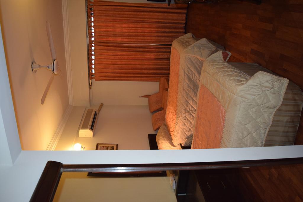 Carlton Tower Hotel Λαχόρη Εξωτερικό φωτογραφία