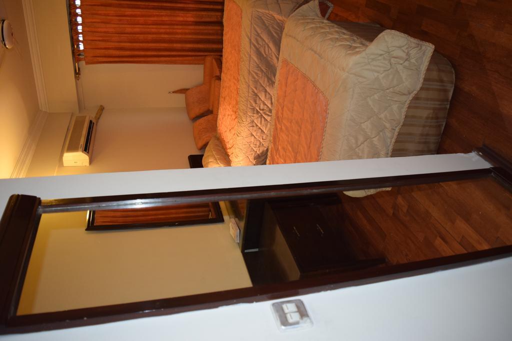Carlton Tower Hotel Λαχόρη Εξωτερικό φωτογραφία
